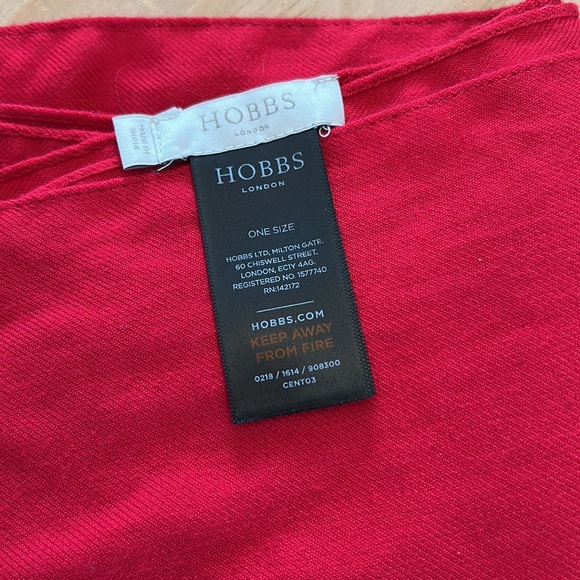 Hobbs UK England Scarlet Red Scarf Wrap Shawl Throw with Fringe- Nearly New - Picture 6 of 6